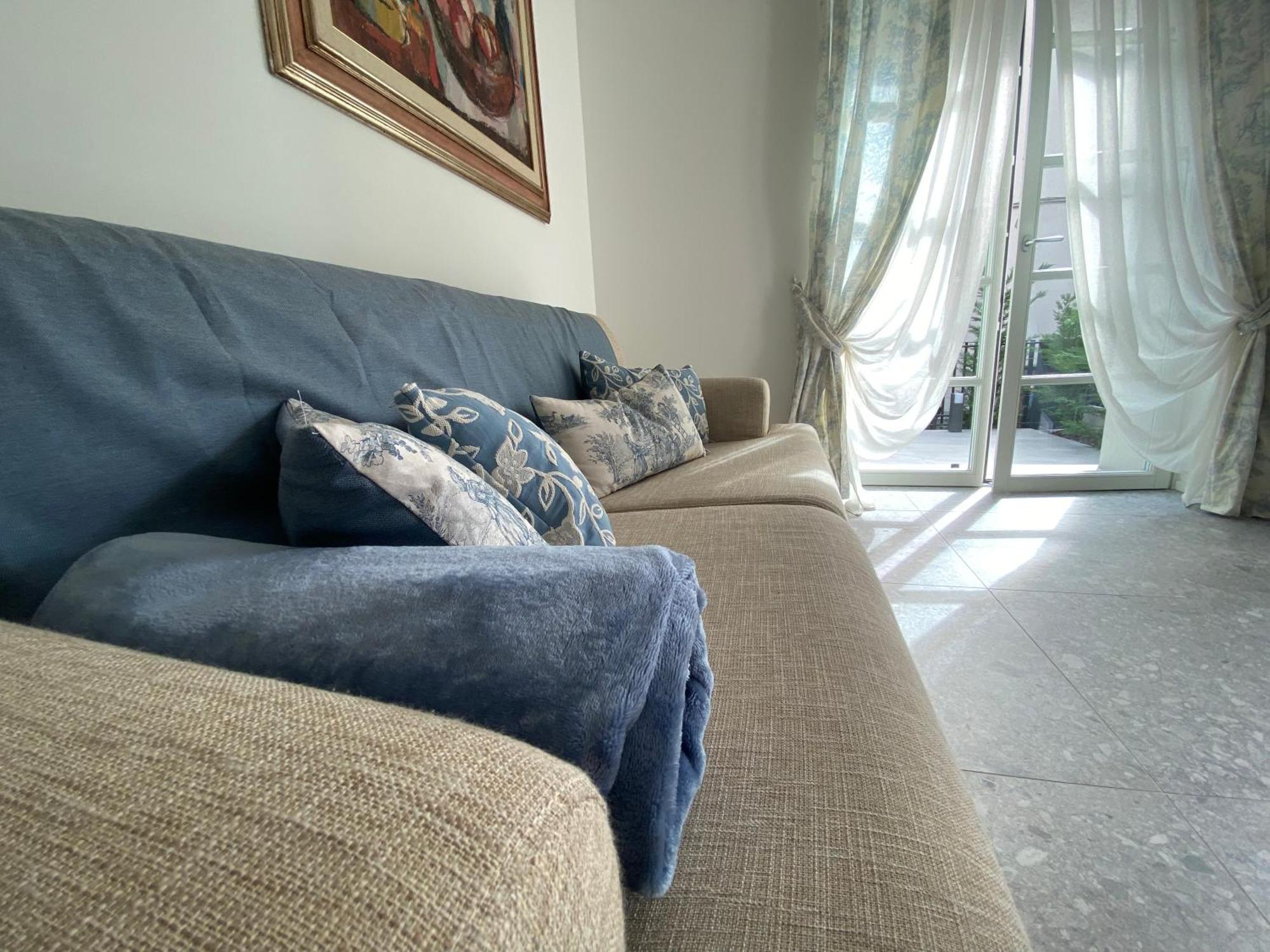 La Casa Di Gio: Piccolo Gioiello In Centro โกโม ภายนอก รูปภาพ
