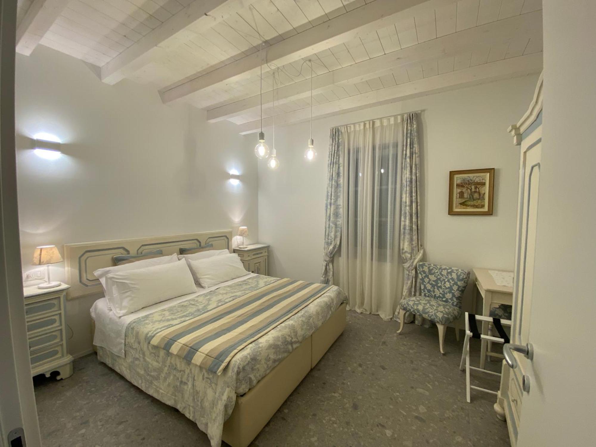 La Casa Di Gio: Piccolo Gioiello In Centro โกโม ภายนอก รูปภาพ