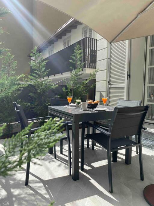La Casa Di Gio: Piccolo Gioiello In Centro โกโม ภายนอก รูปภาพ
